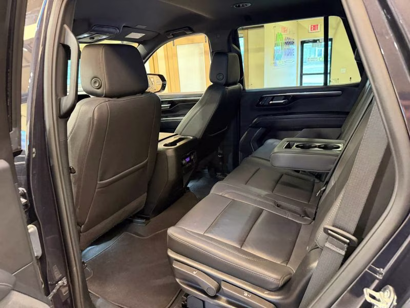 2025 Chevrolet Tahoe Z71 Sport Utility 4D 4X4