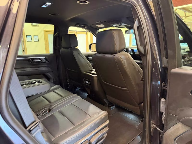 2025 Chevrolet Tahoe Z71 Sport Utility 4D 4X4