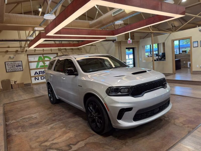 2025 Dodge Durango R/T Sport Utility 4D AWD