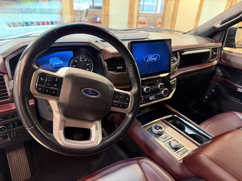2024 Ford Expedition Max Limited Sport Utility 4D 4X4