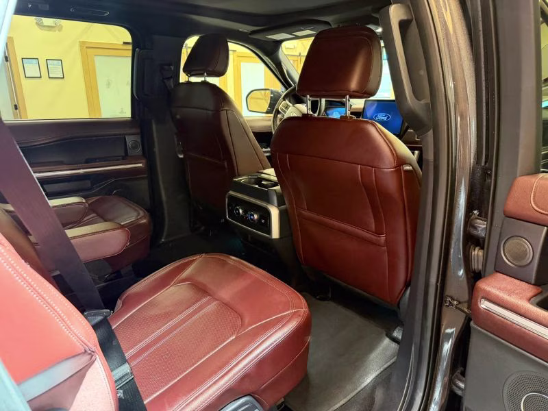 2024 Ford Expedition Max Limited Sport Utility 4D 4X4