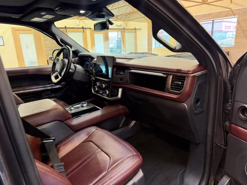 2024 Ford Expedition Max Limited Sport Utility 4D 4X4