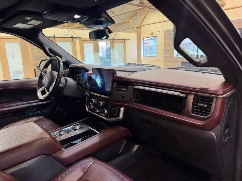 2024 Ford Expedition Max Limited Sport Utility 4D 4X4