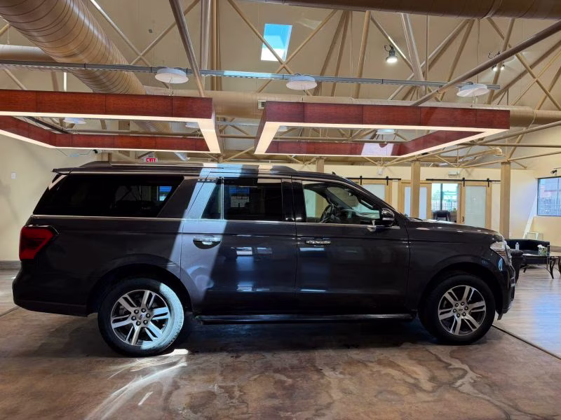 2024 Ford Expedition Max Limited Sport Utility 4D 4X4