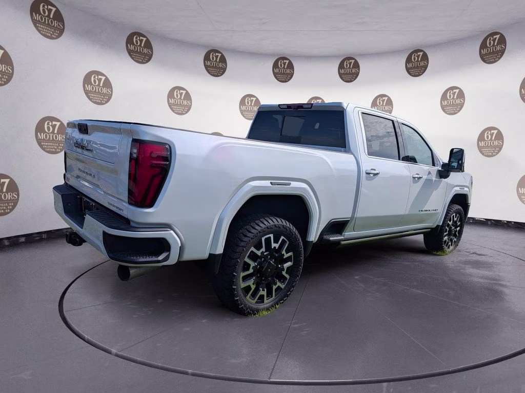 2024 White Frost Tricoat GMC Sierra 2500HD Denali Ultimate 4X4 Truck
