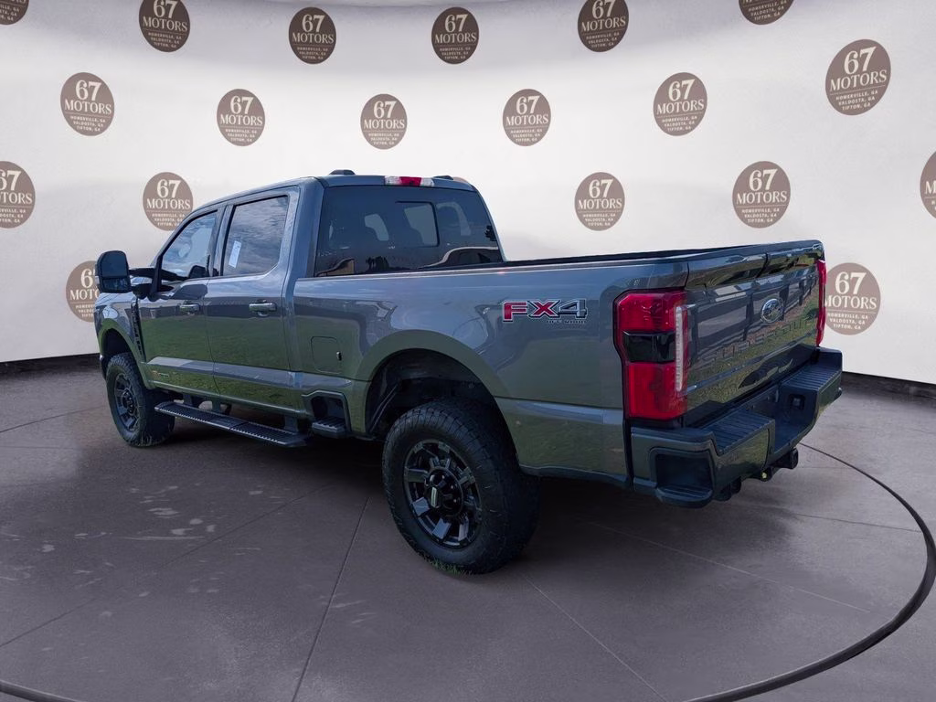 2023 Gray Metallic Ford Super Duty F-250 SRW Lariat 4X4 Truck