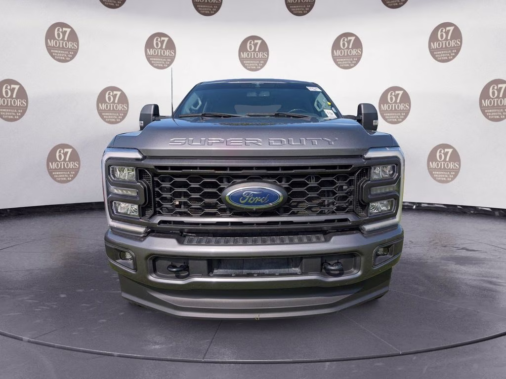 2023 Gray Metallic Ford Super Duty F-250 SRW Lariat 4X4 Truck