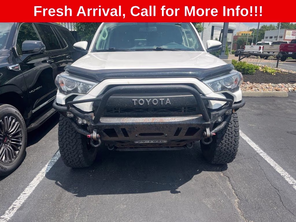 2019 Blizzard Pearl Toyota 4Runner SR5 Premium 4X4 SUV