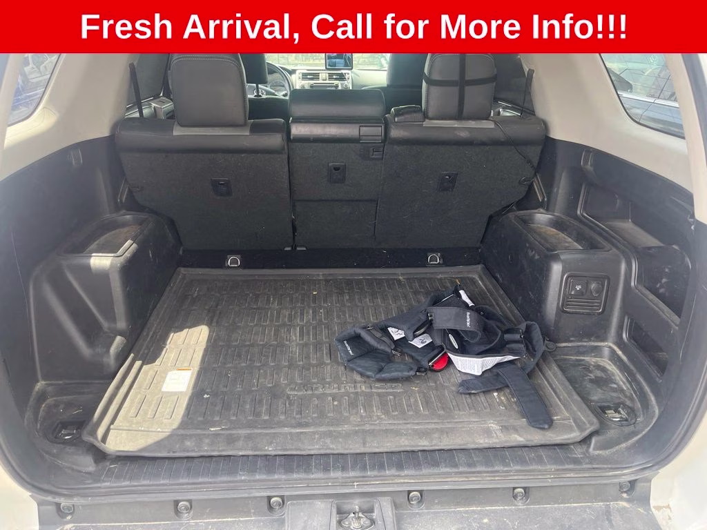 2019 Blizzard Pearl Toyota 4Runner SR5 Premium 4X4 SUV