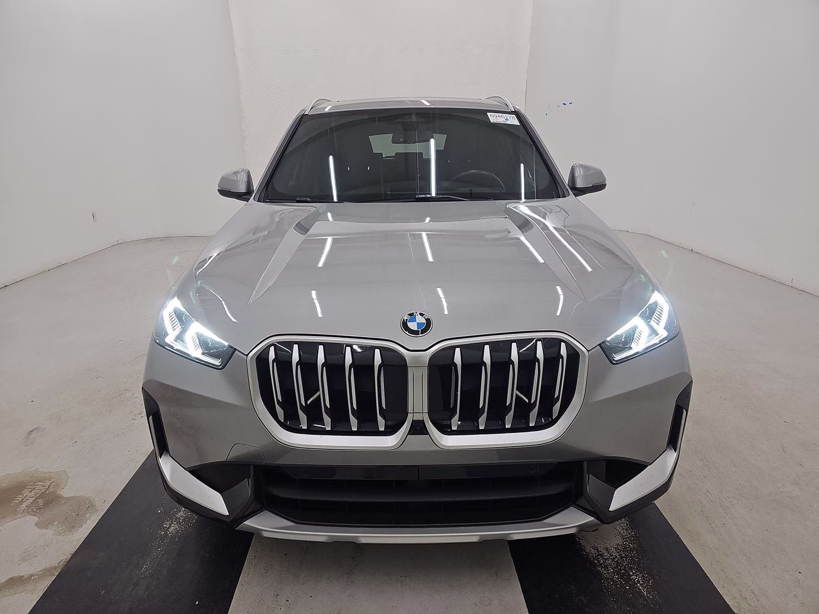 2025 Space Silver Metallic BMW X1 xDrive28i AWD SUV