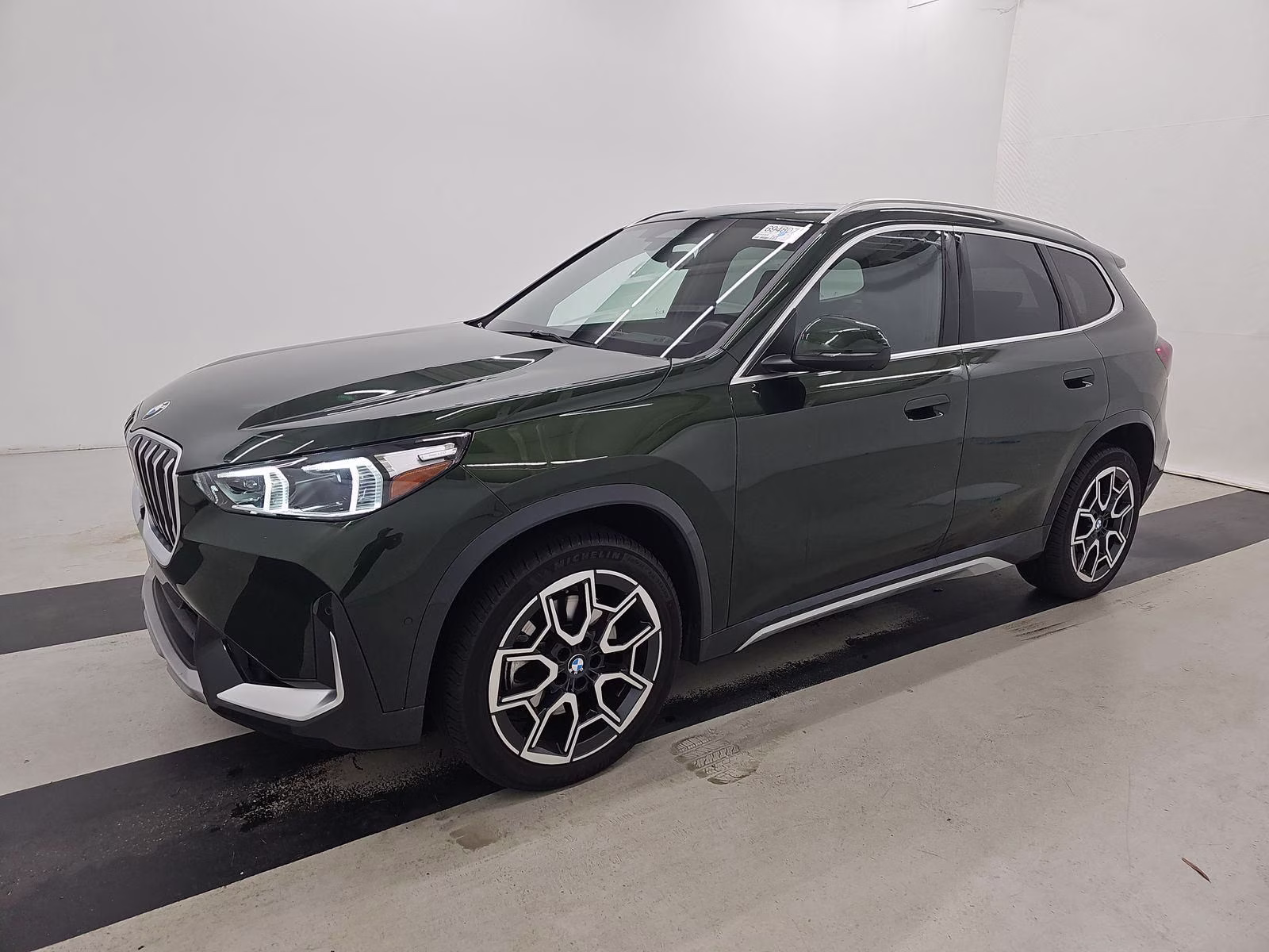 2025 San Remo Green Metallic BMW X1 xDrive28i AWD SUV