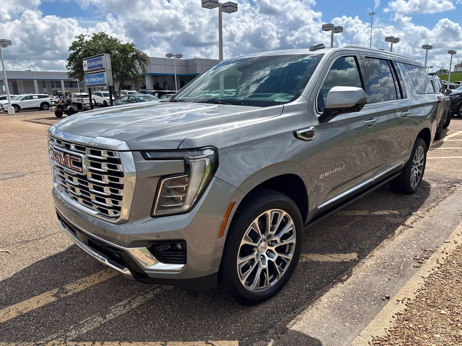 2025 Sterling Metallic GMC Yukon XL Denali RWD SUV