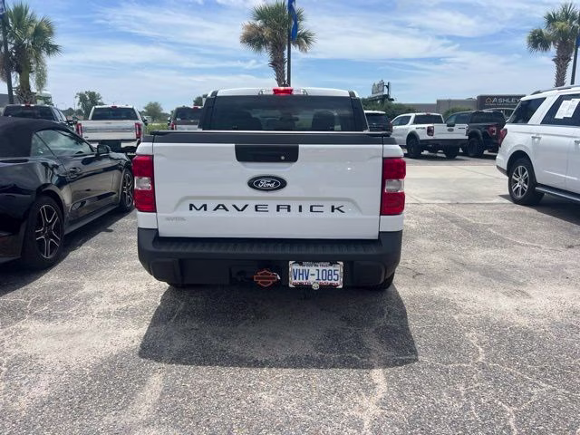 2025 Oxford White Ford Maverick XLT AWD Truck
