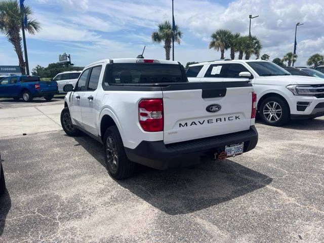 2025 Oxford White Ford Maverick XLT AWD Truck