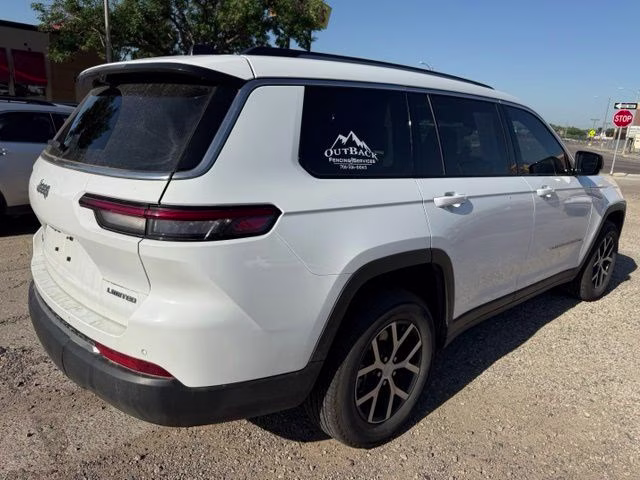2023 Bright White Clearcoat Jeep Grand Cherokee L Limited 4X4 SUV