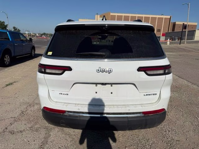 2023 Bright White Clearcoat Jeep Grand Cherokee L Limited 4X4 SUV