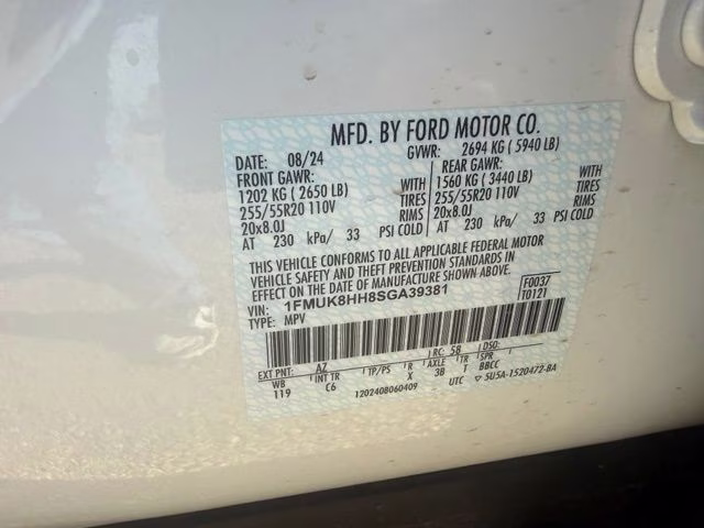 2025 Star White Metallic Tri-Coat Ford Explorer Platinum 4X4 SUV