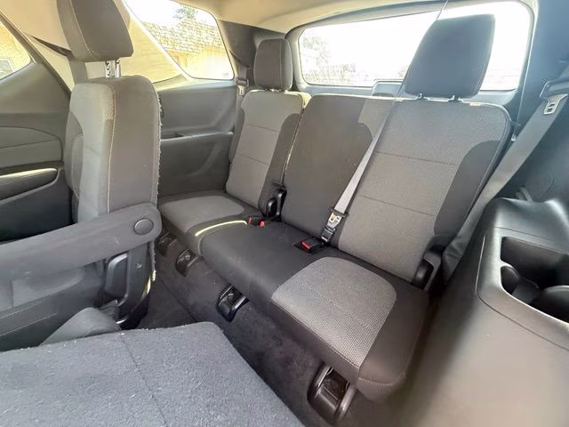 2019 Mosaic Black Metallic Chevrolet Traverse LT FWD SUV