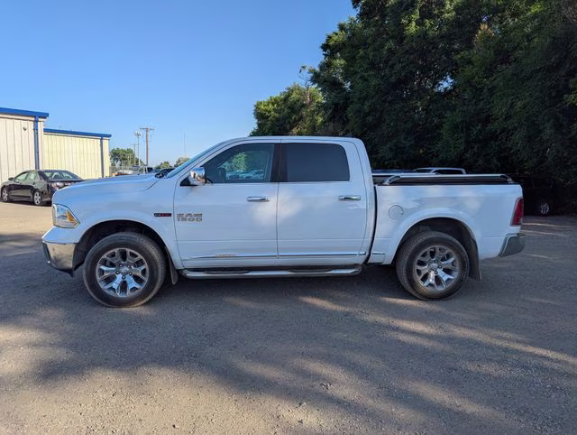 2016 Bright White Clearcoat Ram 1500 Laramie Longhorn 4X4 Truck