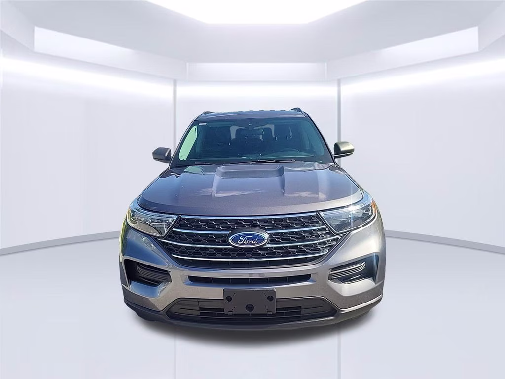 2022 Ford Explorer XLT 4X4 SUV
