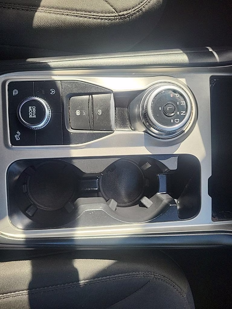 2022 Ford Explorer XLT 4X4 SUV