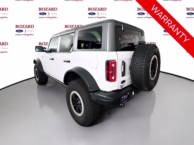 2024 Oxford White Ford Bronco Badlands 4X4 SUV