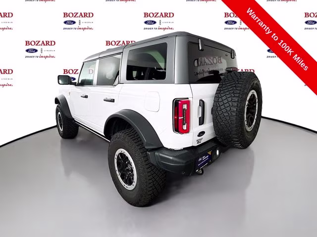 2024 Oxford White Ford Bronco Badlands 4X4 SUV