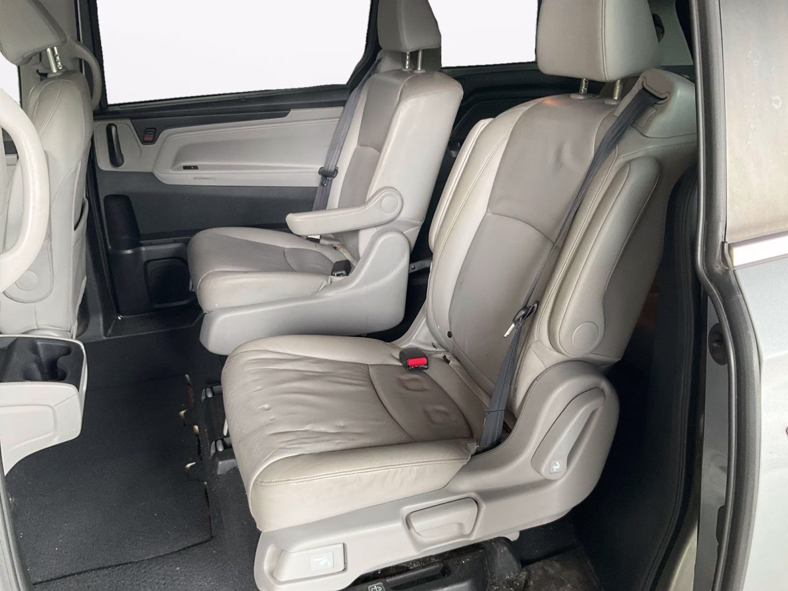 2018 Silver Honda Odyssey EX-L FWD Van