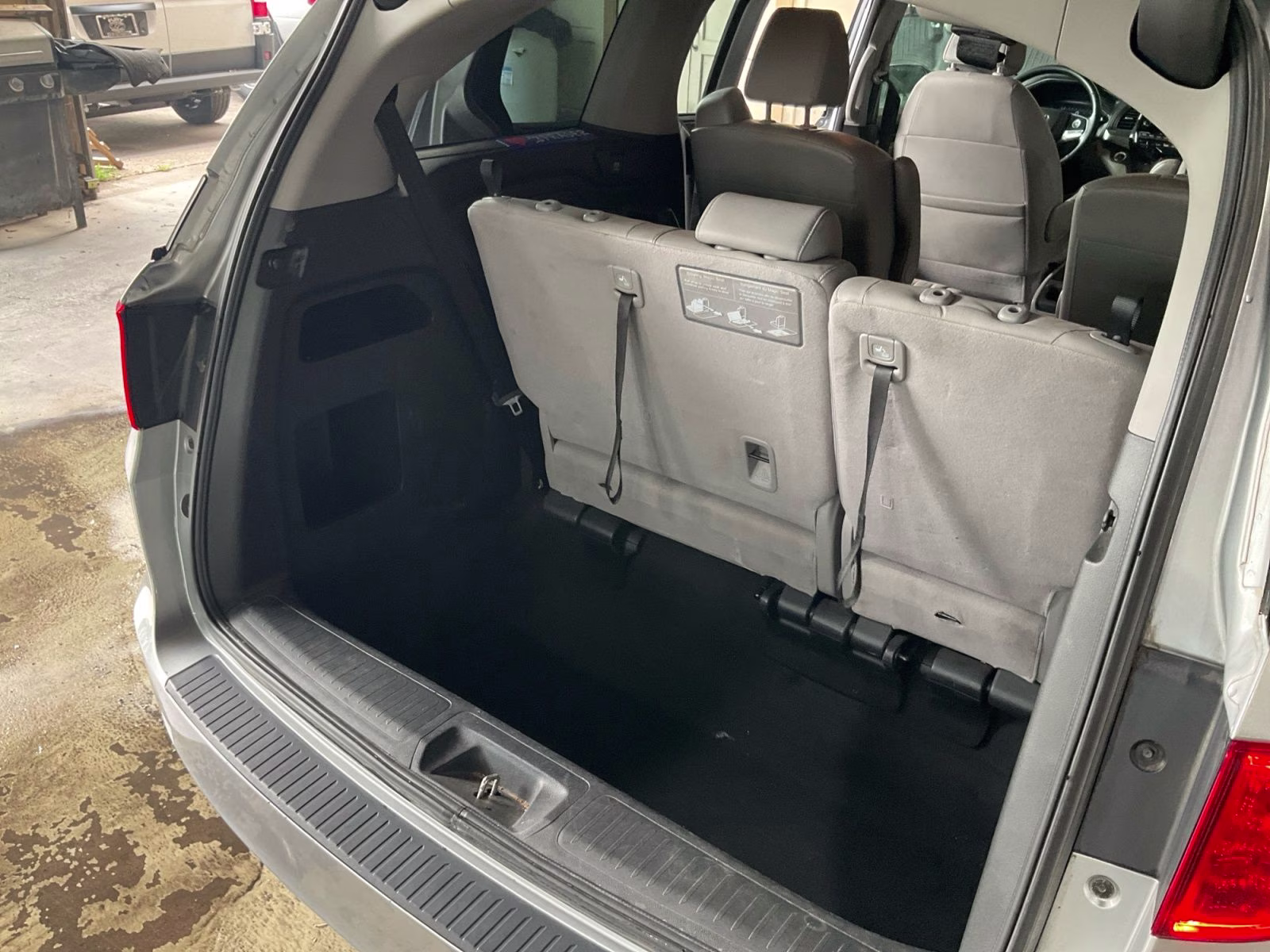 2018 Silver Honda Odyssey EX-L FWD Van