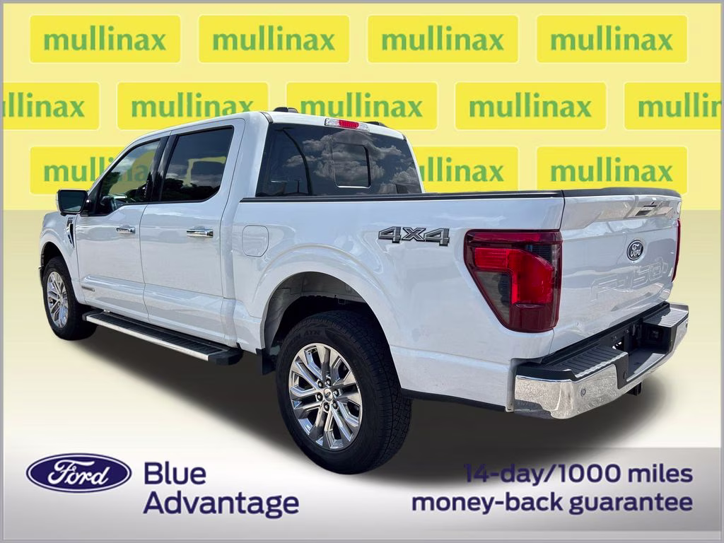 2024 Oxford White Ford F-150 XLT 4X4 Truck