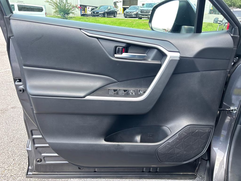 2025 Magnetic Gray Metallic Toyota RAV4 XLE Premium FWD SUV