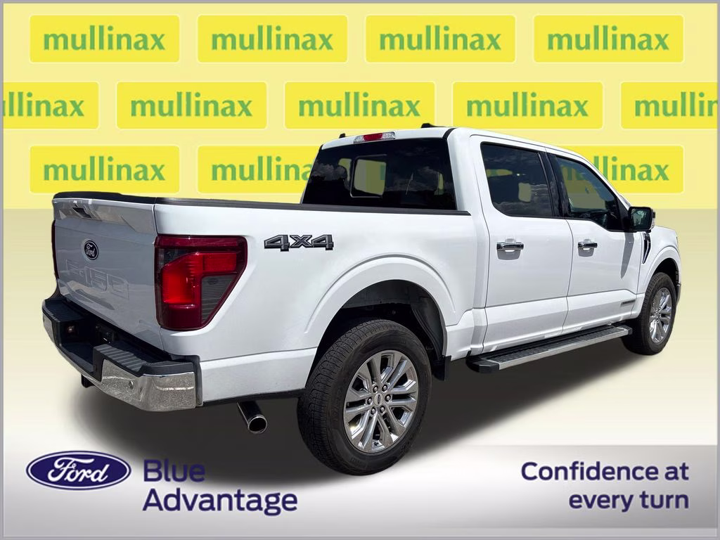 2024 Oxford White Ford F-150 XLT 4X4 Truck