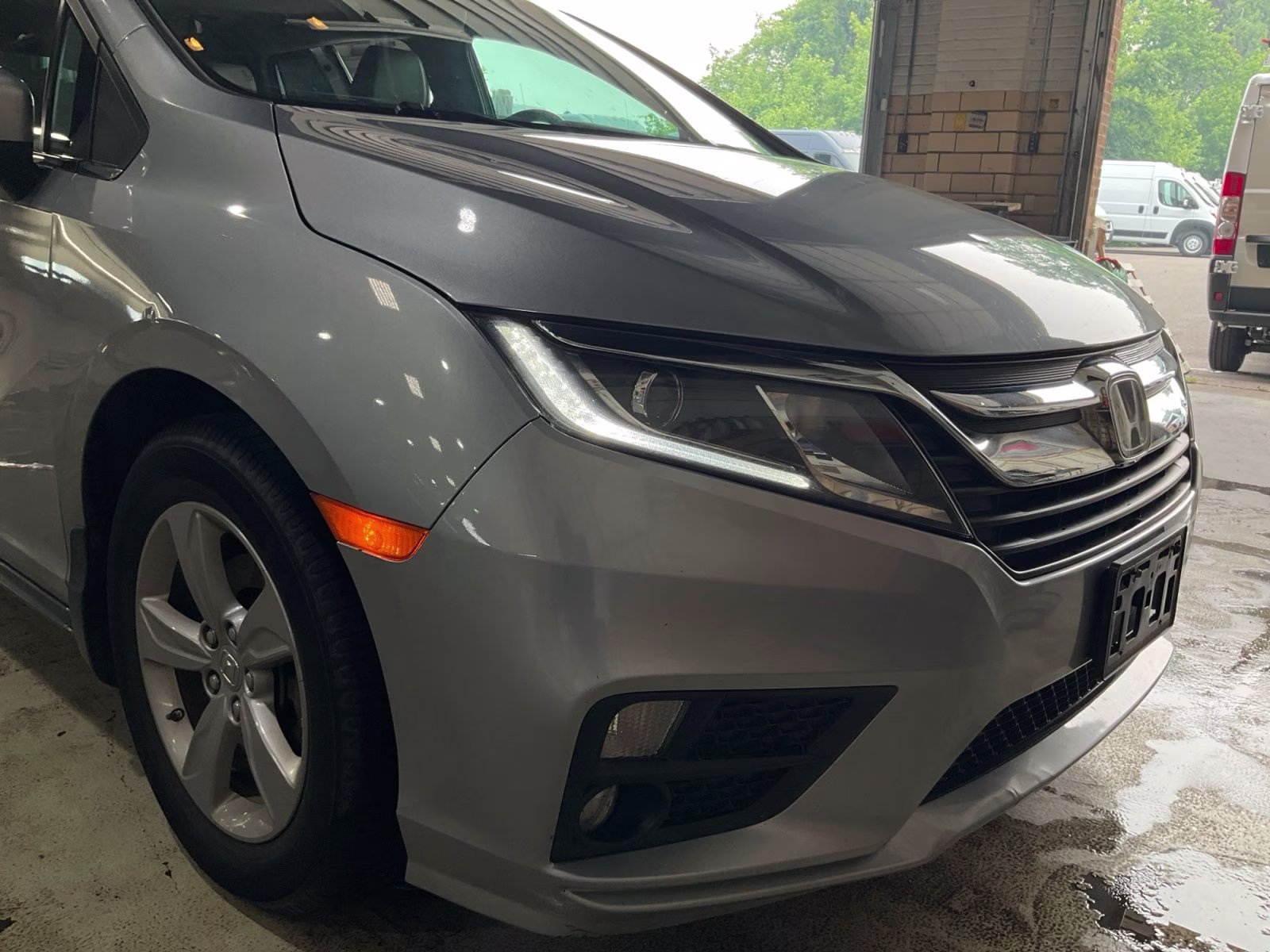 2018 Silver Honda Odyssey EX-L FWD Van