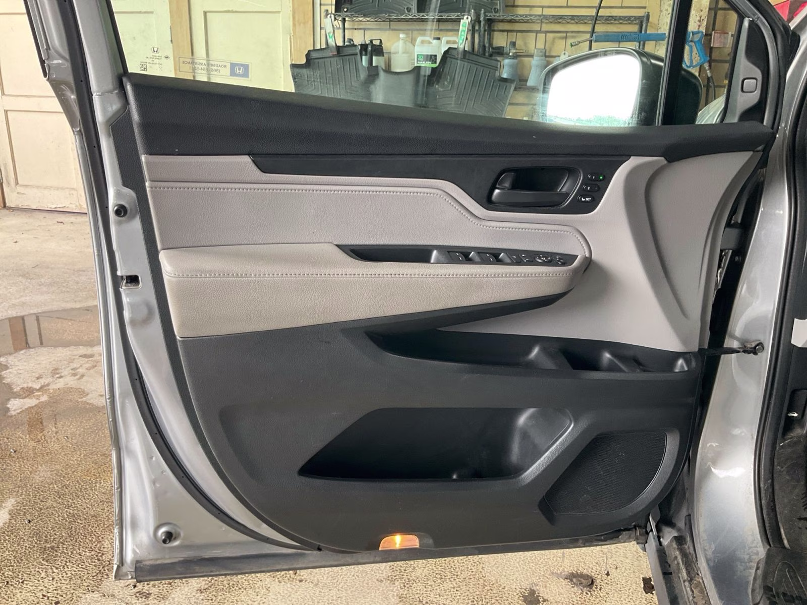 2018 Silver Honda Odyssey EX-L FWD Van
