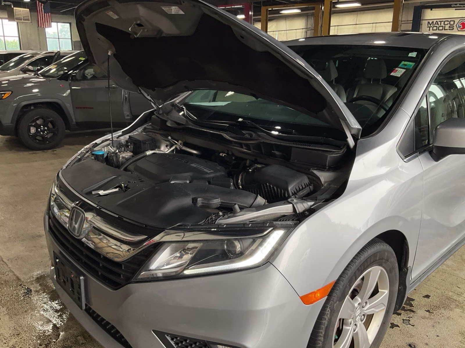 2018 Silver Honda Odyssey EX-L FWD Van