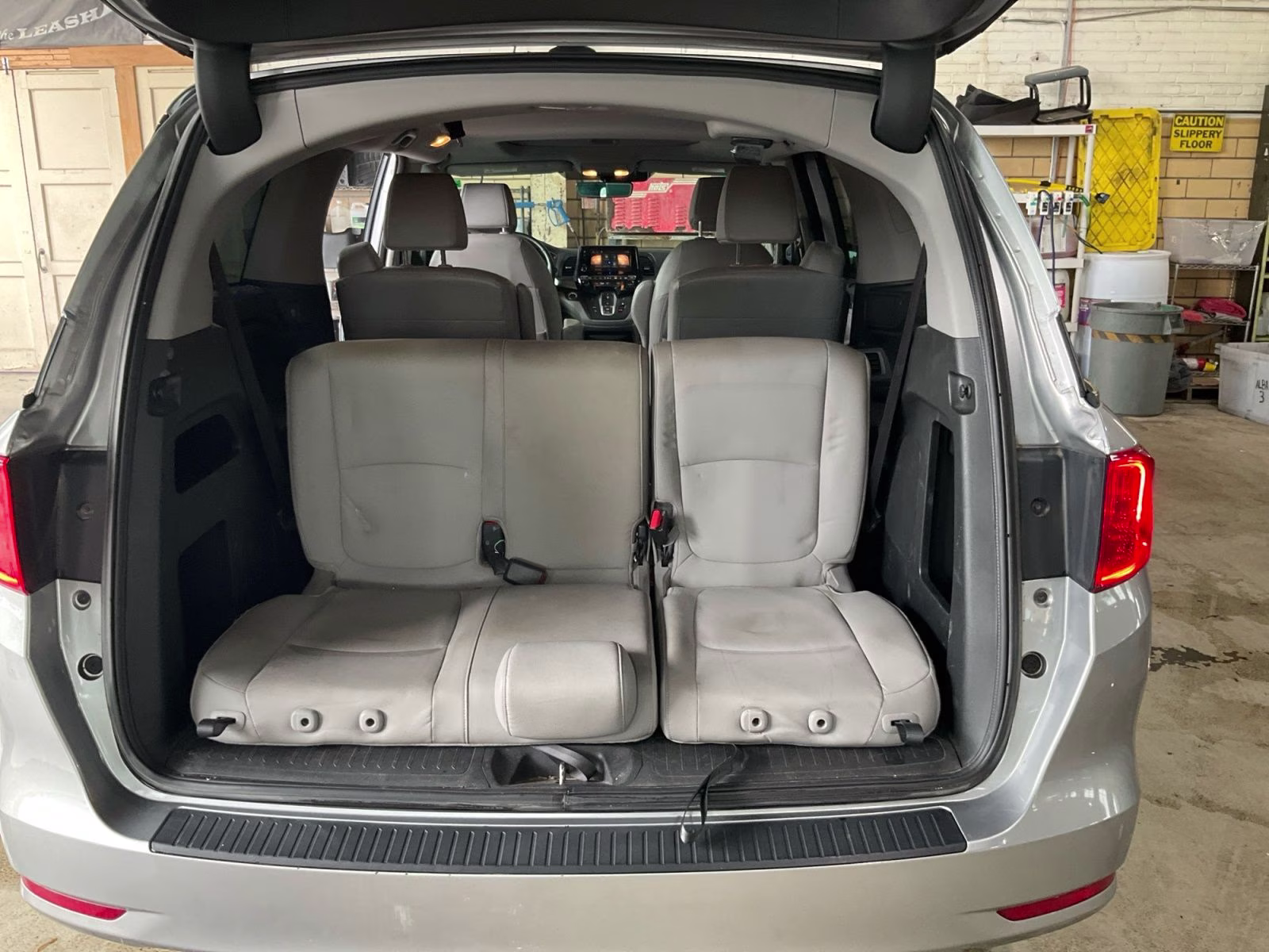 2018 Silver Honda Odyssey EX-L FWD Van