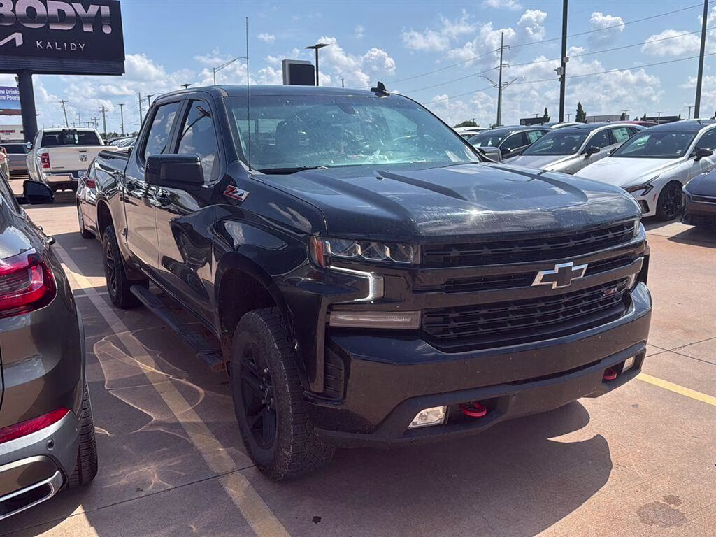 2021 Black Chevrolet Silverado 1500 LT Trail Boss 4X4 Truck