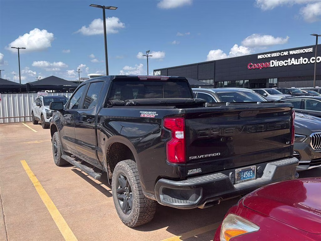 2021 Black Chevrolet Silverado 1500 LT Trail Boss 4X4 Truck