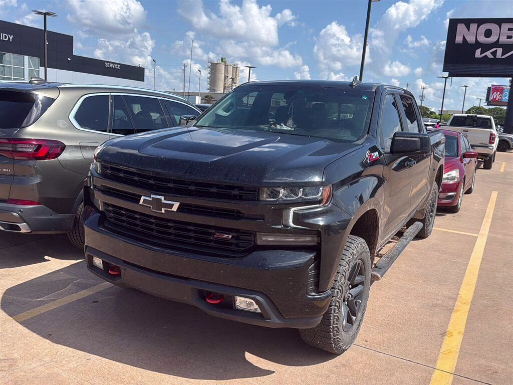 2021 Black Chevrolet Silverado 1500 LT Trail Boss 4X4 Truck