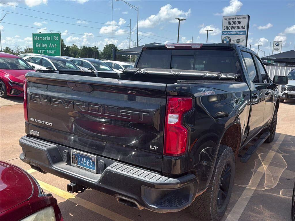 2021 Black Chevrolet Silverado 1500 LT Trail Boss 4X4 Truck
