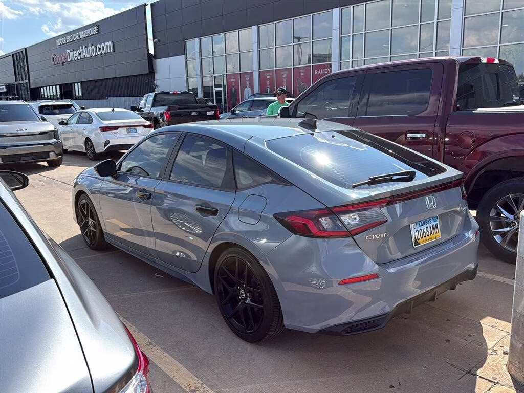 2024 Sonic Gray Pearl Honda Civic Hatchback Sport FWD Hatchback