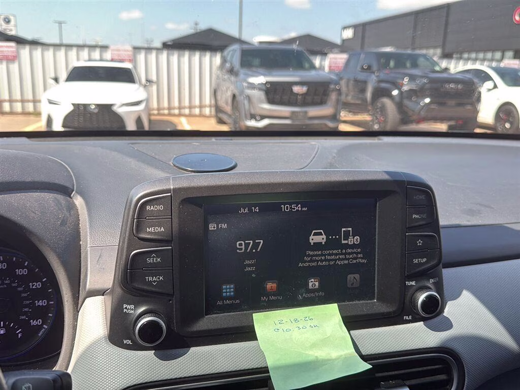 2019 Ultra Black Pearl Hyundai Kona SE FWD SUV