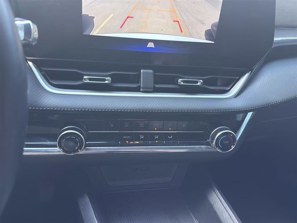 2025 Summit White Chevrolet Equinox FWD LT FWD SUV