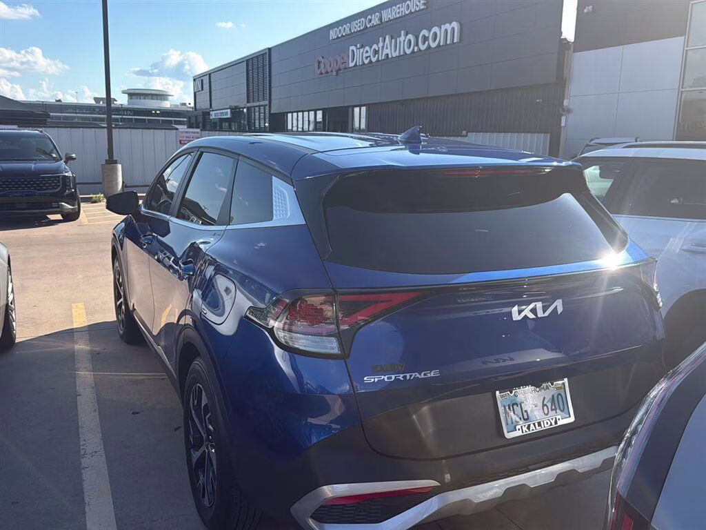 2024 Sapphire Blue Kia Sportage EX FWD SUV