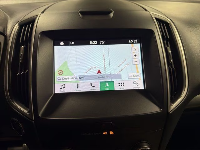 2019 White Platinum Clearcoat Metallic Ford Edge SEL AWD SUV