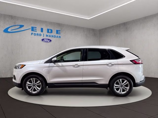 2019 White Platinum Clearcoat Metallic Ford Edge SEL AWD SUV