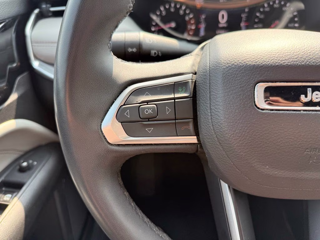 2024 Hydro Blue Pearlcoat Jeep Compass Limited 4X4 SUV
