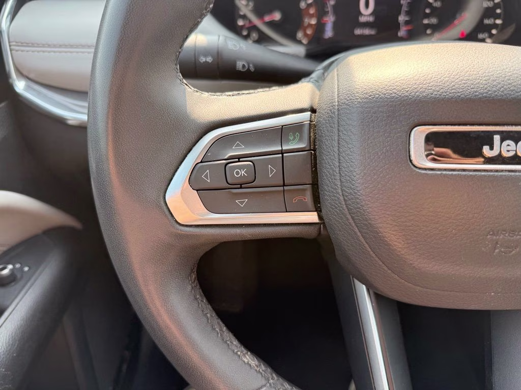 2024 Sting-Gray Clearcoat Jeep Compass Limited 4X4 SUV