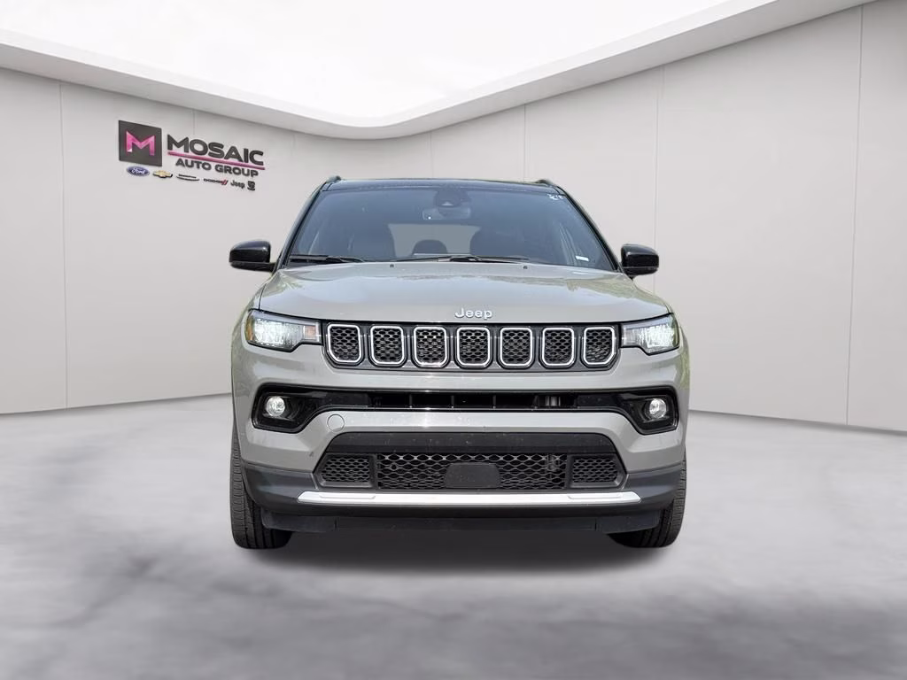 2024 Sting-Gray Clearcoat Jeep Compass Limited 4X4 SUV