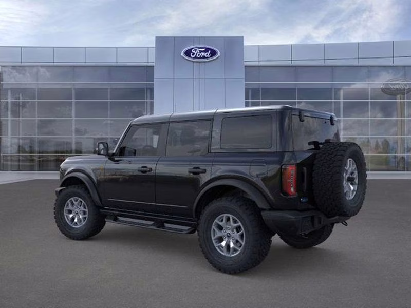2025 Shadow Black Ford Bronco Badlands 4X4 SUV